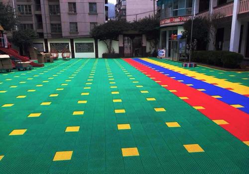 體育運(yùn)動(dòng)地板復(fù)合材料 體育運(yùn)動(dòng)地板復(fù)合材料